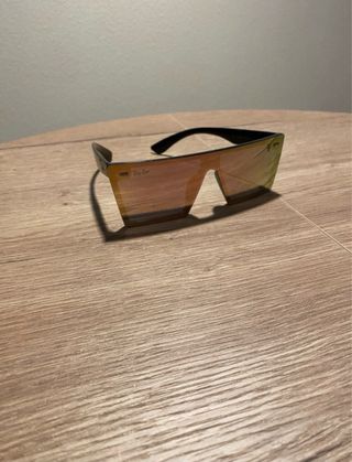 Gafas de sol Ray-Ban rosas y moradas