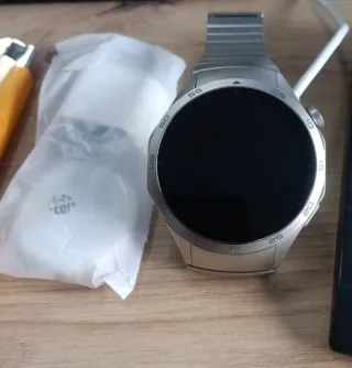 Smartwatch HUAWEI Watch GT 4 Gris Plata