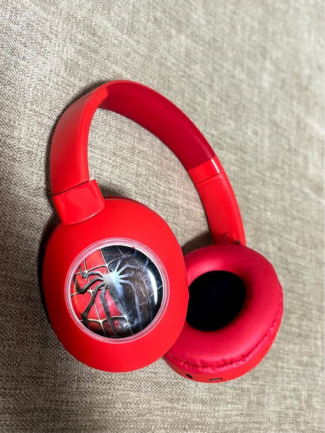 Auriculares Rojos con Diseño Spiderman