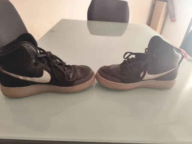 Scarpe Nike Air Force 1 Mid nere