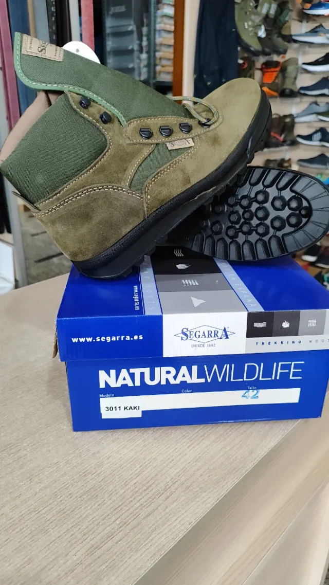 Bota Segarra Trekking 3011 Kaki Talla 38 al 46.
