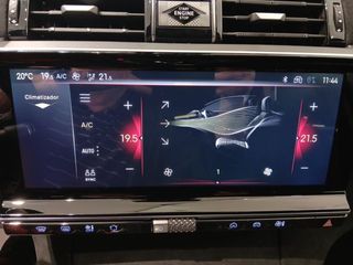 DS DS 7 BlueHDi 130 Automático PERFORMANCE LINE