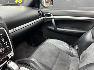 Porsche Cayenne 2010