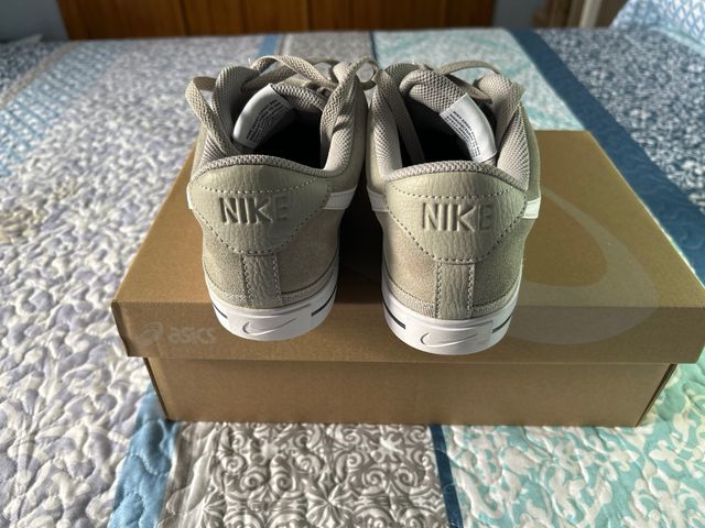 Zapatillas Nike Court Legacy Suede Beige