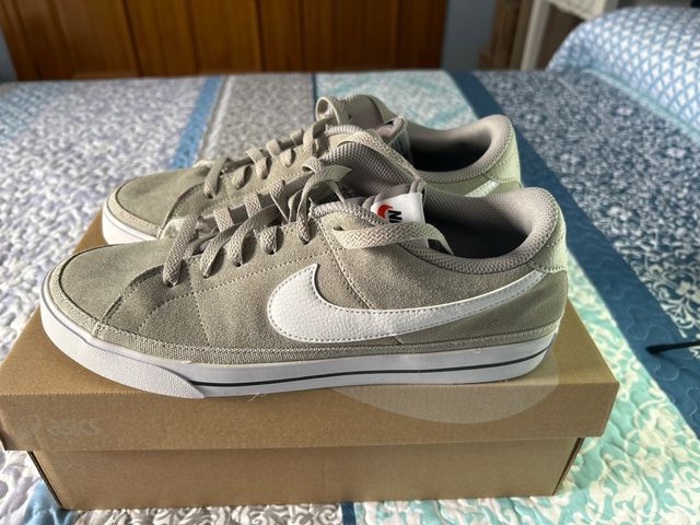 Zapatillas Nike Court Legacy Suede Beige