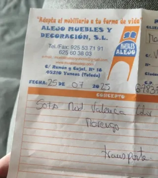 Sofá nuevo de 2 plazas gris tela.