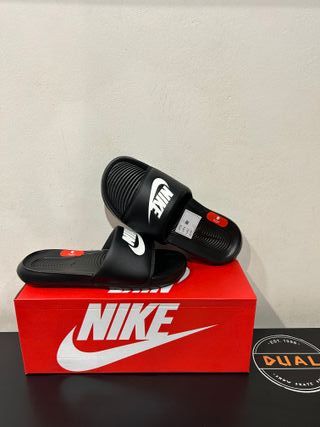 Chanclas Nike