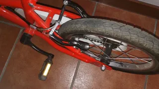 Bicicleta infantil 16 MITICAL roja.