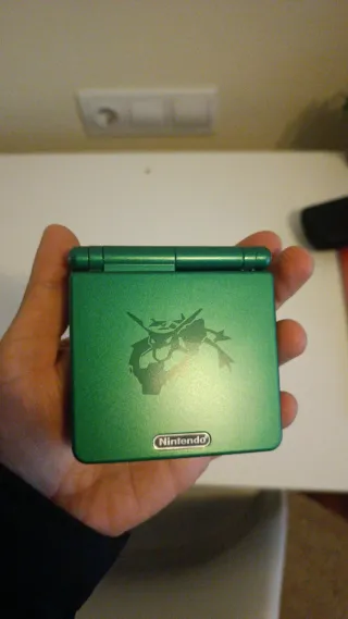 Nintendo Game Boy Advance SP Verde