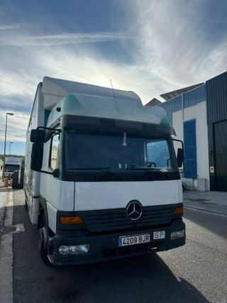 MERCEDES-BENZ ATEGO 1528 (2001) – 50 m³ – 280 CV