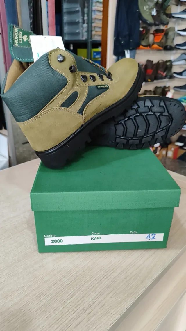 Botas Hurón Canos Talla desde 36 al 46.