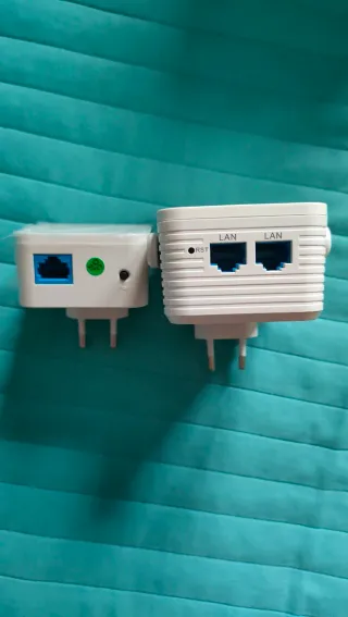 PLC WIFI Tenda PH3 AV1000