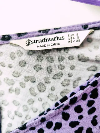 Mono corto Stradivarius estampado lunares