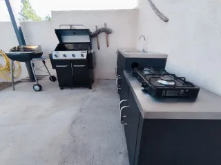 Casa rural con jardín y piscina