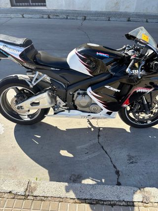 Honda CBR 600 RR