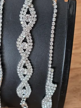 Conjunto de collar y pulsera. NUEVO