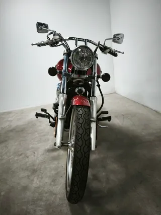 Kawasaki Vulcan Custom Roja