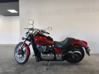 Kawasaki Vulcan Custom Roja