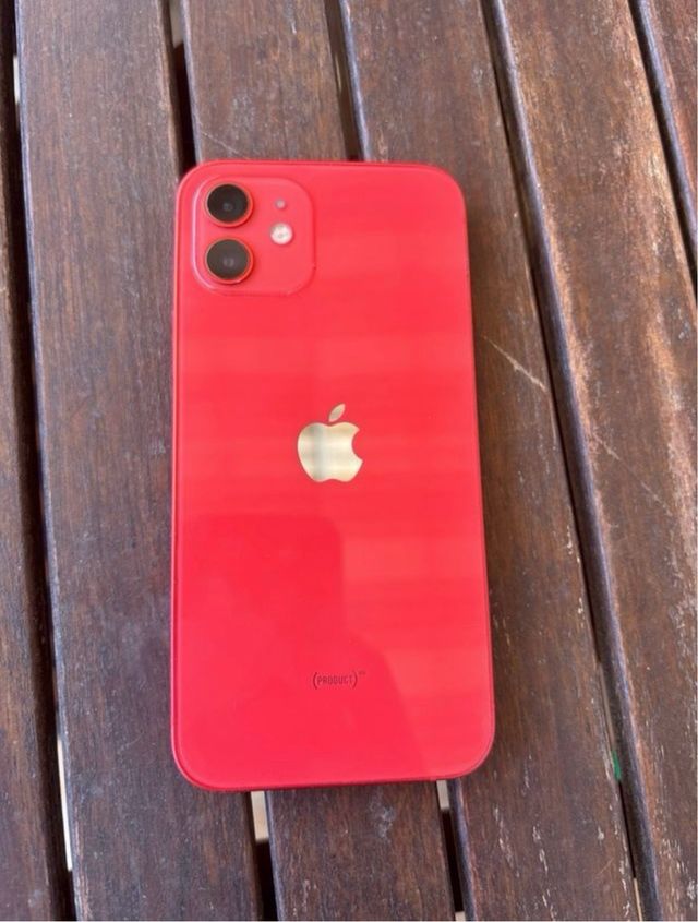 iPhone 12 Rojo