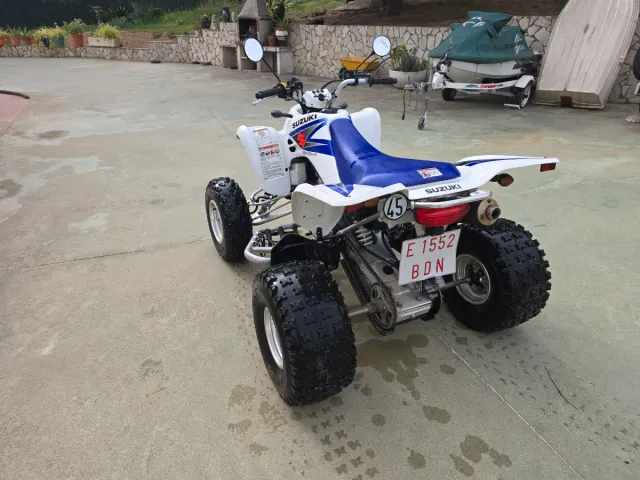QUAD SUZUKI LTZ 400