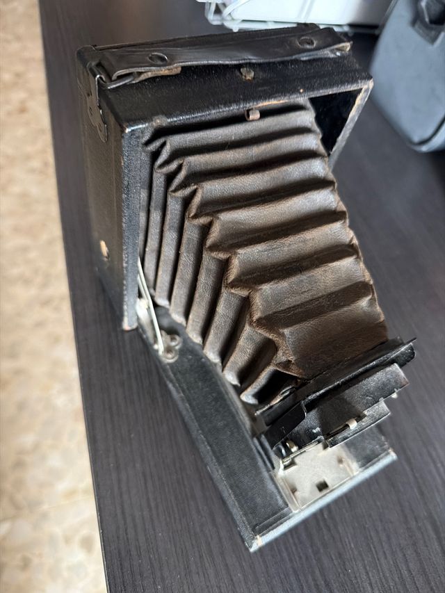 Cámara antigua de fuelle