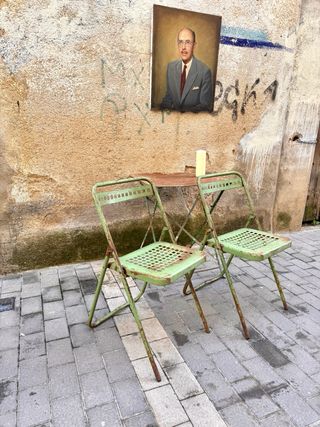 Dos Sillas Francesas Antiguas Metálicas  .años 60