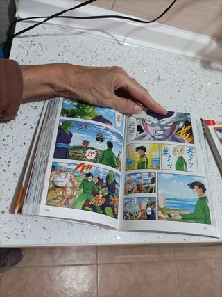 Dragon ball Z " La resurrección de F"