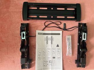 Televisión Airis 19 + Soporte Pared Evo-22T