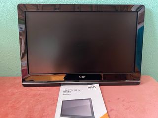 Televisión Airis 19 + Soporte Pared Evo-22T