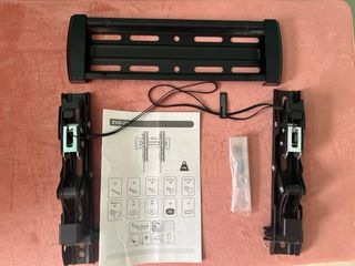 Televisión Airis 19 + Soporte Pared Evo-22T