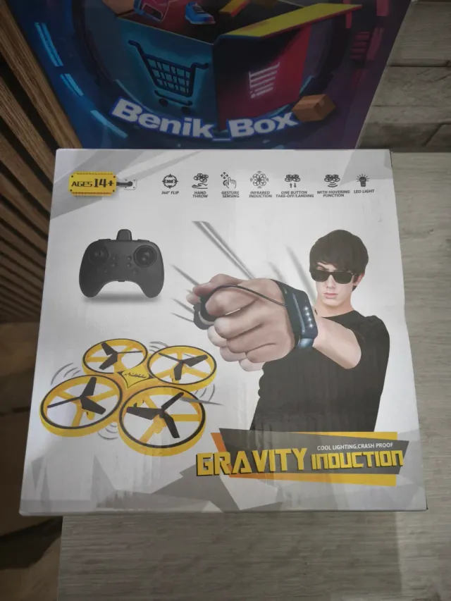 Mini Dron Amarillo/Negro Gravity Induction Firefly