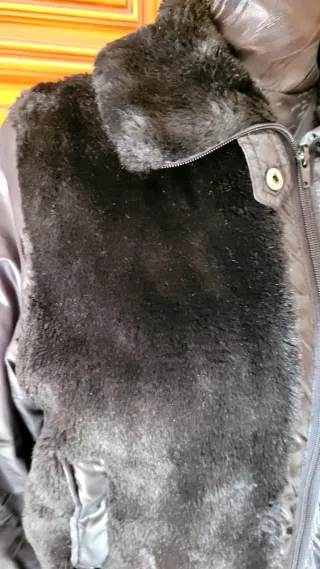 Giacca donna con pelliccia ecologica nera