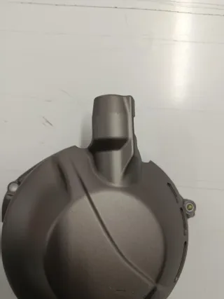 Tapa embrague Yamaha XSR 900 (2021-2025)