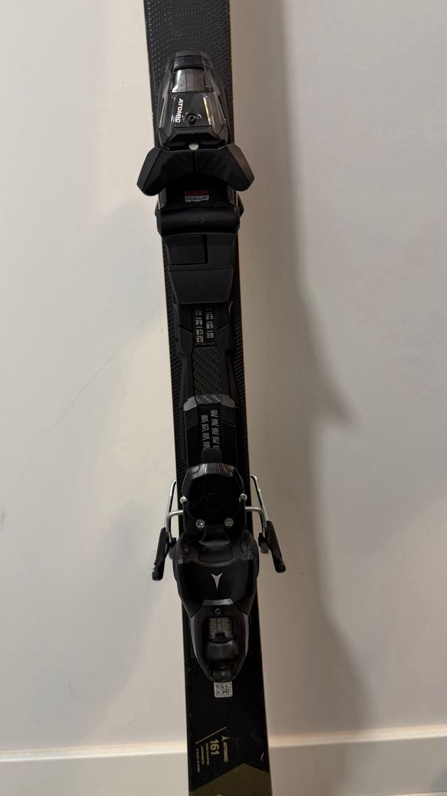 Atomic Cloud C12 161cm Esquís