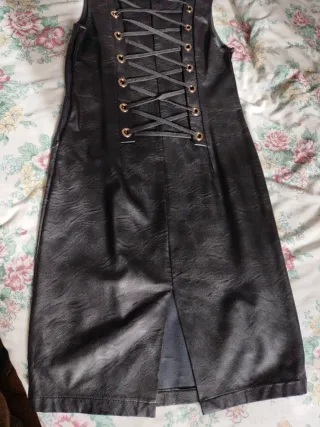 Vestido negro piel sintética talla M/38 nuevo