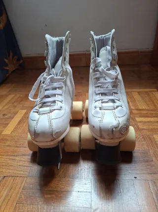 Patines artísticos blancos SCHOOL