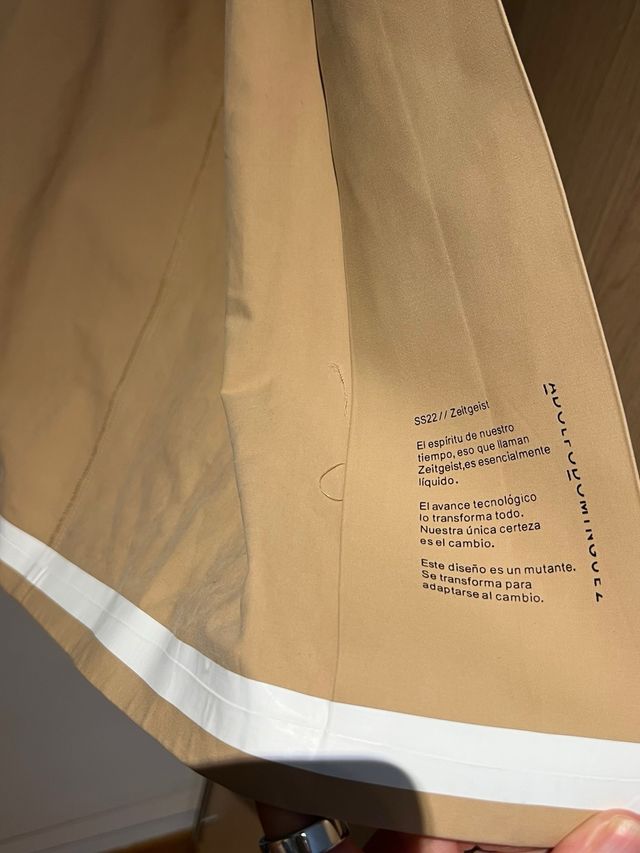 Gabardina Adolfo Domínguez Beige