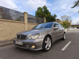 Mercedes c320 CDI 224cv