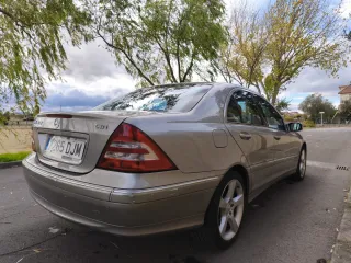 Mercedes c320 CDI 224cv