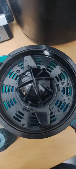 Exprimidor Cecotec Essentialvita Azul