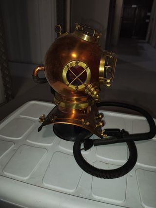 Lámpara Vintage Cabeza de Buzo