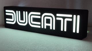 Lámpara LED Logo Ducati negro retro 20% DESCUENTO