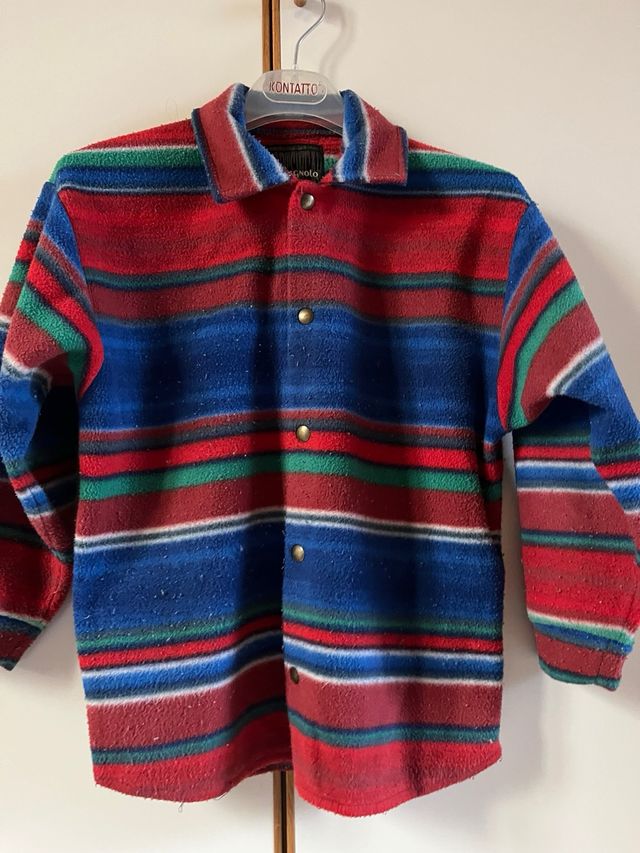 Golfino a righe colorate