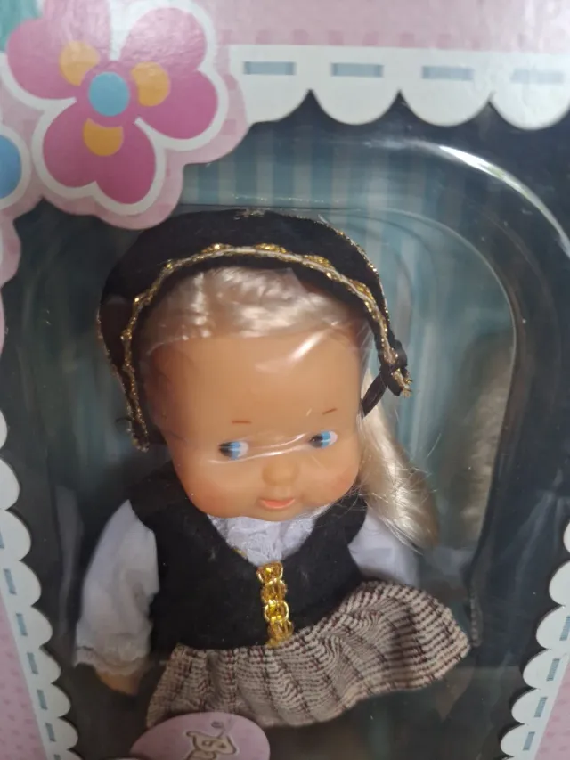 Muñeca Barriguitas del Mundo