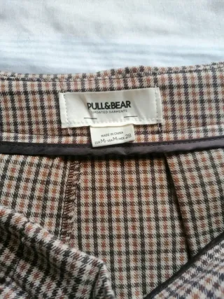 Falda de cuadros marrón