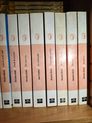 PACK 37 NOVELAS ROMÁNTICAS EDICIONES B BYBLOS