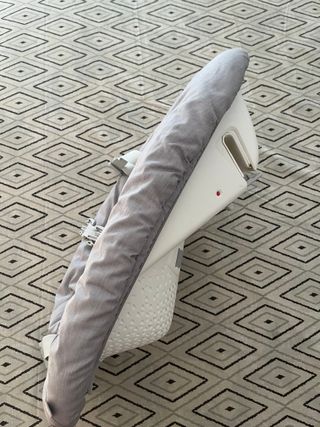 Trona Stokke Tripp Trapp con colgador