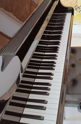 Piano de Cola Samick Negro SG 172