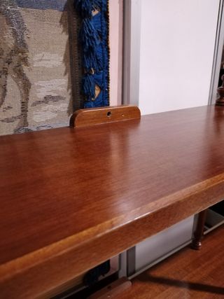 ESTANTERÍA DE MADERA DE PARED