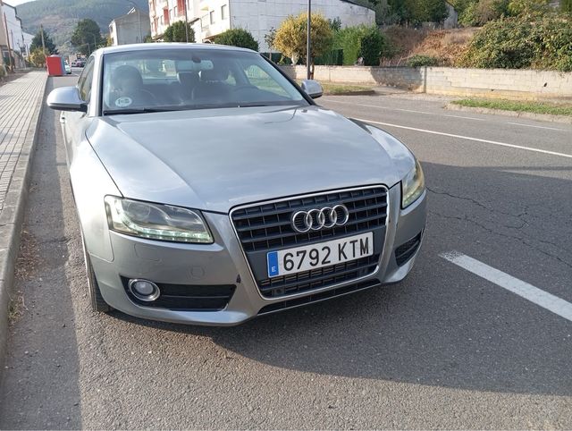 Audi A5 Automático 2.7 TDI — Excelente estado, cam